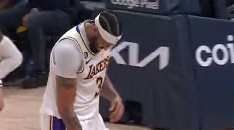 Los Angeles Lakers Sweating Anthony Davis Injury Status As Star Exits