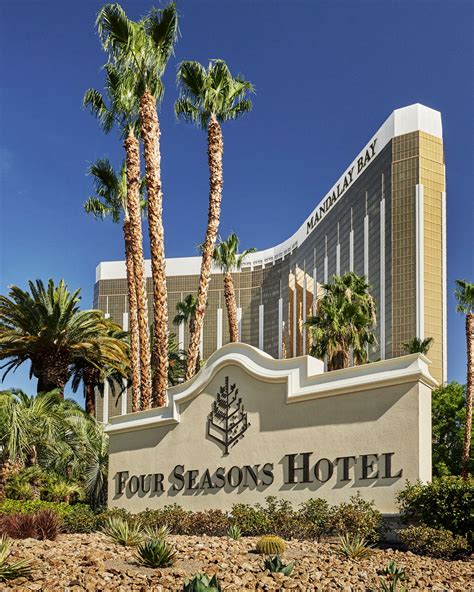 Cherish Every Chapter Four Seasons Hotel Las Vegas Creates Unforgettable Wedding Vow Renewal