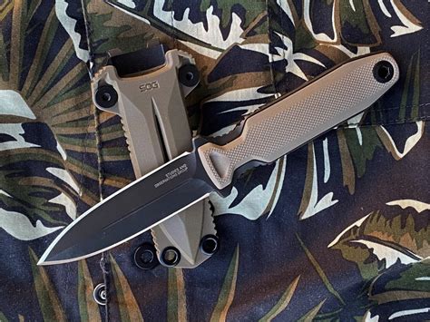 Sog Pentagon Fx Covert Fixed Blade Knife Spotter Up