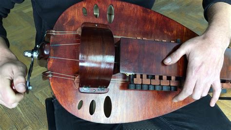 Hurdy Gurdy Handmade Musical Instruments 6 Strings 21 Keys Youtube