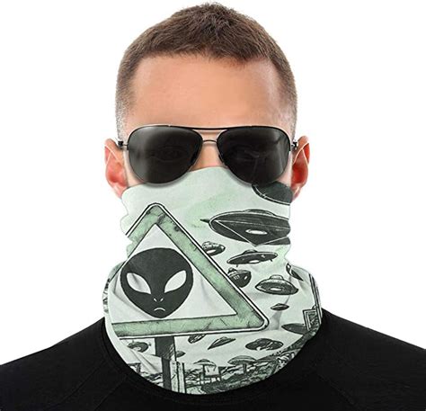 Alien Spacecraft Art Painting Seamless Face Mask Bandanas Headwear