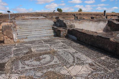 Foi na segunda invasão, em que vizela se viu mais envolvida, pois à passagem, dos franceses, estes acabaram por. DianaFM » Beja: Villa Romana de Pisões reabre ao público