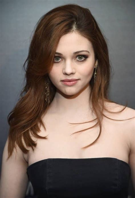 Hot Photos Of India Eisley Which Are Almost Naked Music Raiser