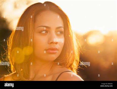 Woman Staring Distance Back Hi Res Stock Photography And Images Alamy
