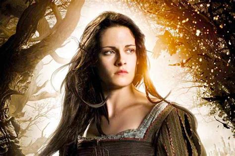 ‘snow White And The Huntsman 2′ Kristen Stewart Says Its “f—ing Amazing”