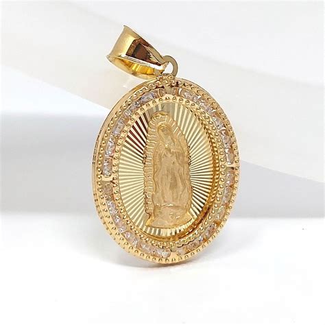 Medalla En Oro De 10k De La Virgen De Guadalupe Joyería Rubens