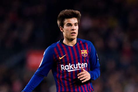 He is 20 years old from spain and playing for fc barcelona in the spain primera división (1). Riqui Puig Wallpapers - Wallpaper Cave