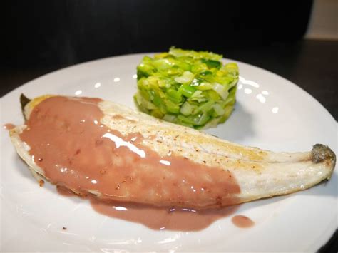 Dos de cabillaud croûte de chorizo et coulis de poivron Trop bon