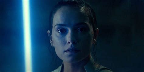 Star Wars Daisy Ridley Explains Why The Rise Of Skywalker Gave Rey The