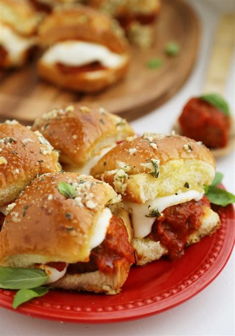 Cheesy Garlic Bread Meatball Sliders The Comfort Of Cooking