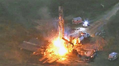 Breaking News Texas Rig Fire Claims Second Life Two More Still