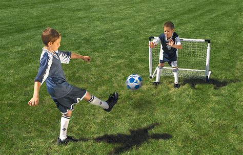 It's an approach common in latin america, where kids often learn the game on the streets, and rare among u.s. Franklin Soccer Goal Reviews: Top 5 Best Franklin Soccer Goals Reviewed