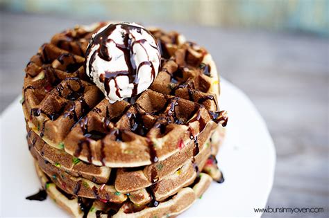 Waffle Bars And Waffle Cakes Yes Please B Lovely Events