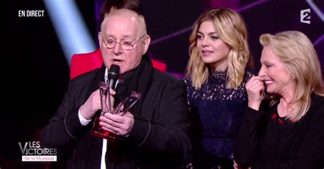 William sheller pas cher ⭐ neuf et occasion meilleurs prix du web promos de folie 3% remboursés minimum sur votre commande ! Victoires 2016 : William Sheller, un homme ému avec Louane ...