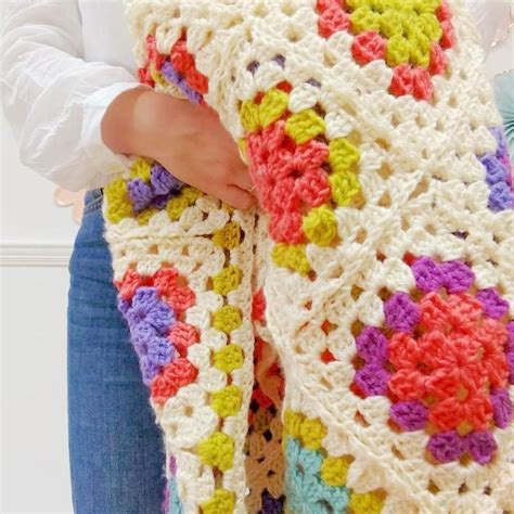 Beginners Crochet Learn To Crochet Granny Squares Crochet Granny