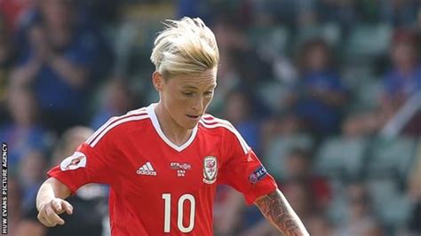 Jess Fishlock Column I Feel Such Honour To Have Reached 100 Caps Bbc