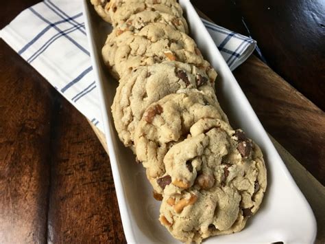 In this case we have an extensive amount of information online for all of panera bread's products. Caramel Pretzel Chocolate Chip Cookies (Like Panera's ...