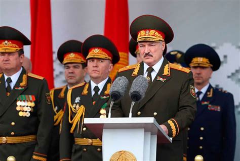 Un dialogo sulla bielorussia e sulle donne con l'autrice. Positivo presidente Bielorussia Lukashenko. Negazionista ...