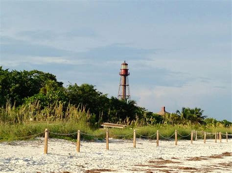Things To Do In Sanibel Islands Lighthouse Beach