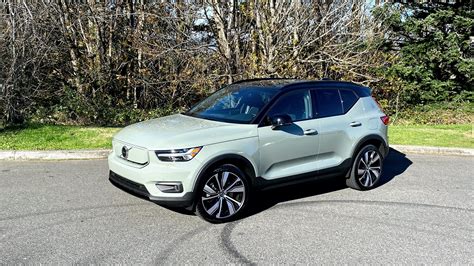 Preview Drive 2021 Volvo Xc40 Recharge Electric Suv Doesnt Complicate