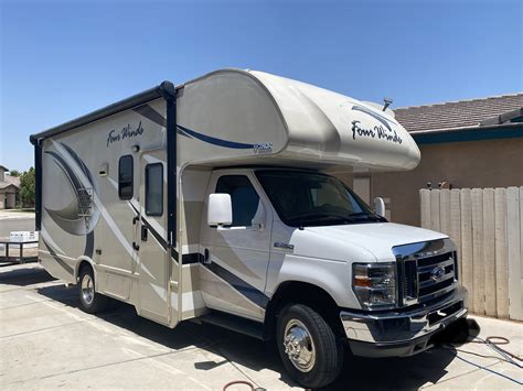 2017 Thor Motor Coach Four Winds 22b Imperial Ca 5017347400
