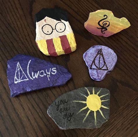 Free printable harry potter coloring pages for kids. Painted rocks. Harry Potter, hakuna matata | Rock crafts ...