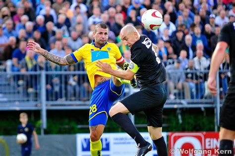 Spieltag der regionalliga ost, hat es den ersten verein erwischt den es in die landesliga ziehen wird. Sports, Groundhopping: First Vienna FC - Sportklub Wien ...