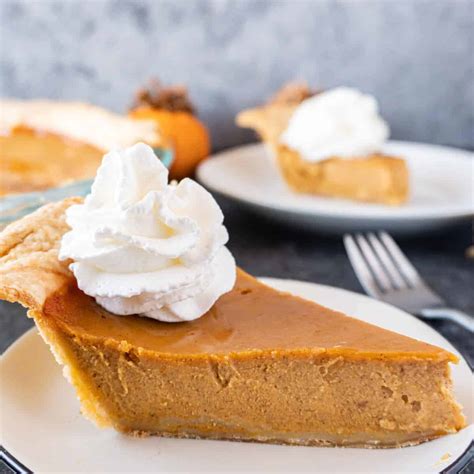 The Best Homemade Pumpkin Pie Easy To Make And Better Than Libbys