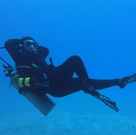 Meet The Crew Rainbow Reef Dive Center Key Largo Florida Keys