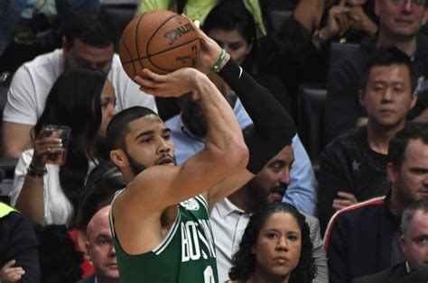 Celtics Jayson Tatum Hits Deep Game Winner Over Bucks Giannis