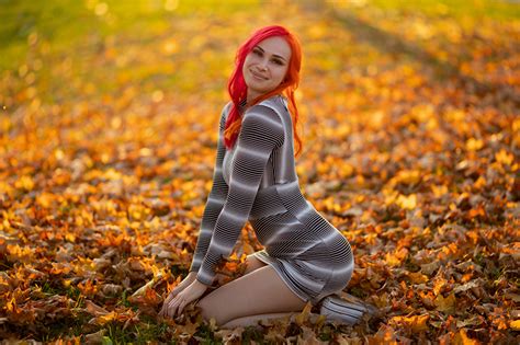 Wallpaper Leaf Redhead Girl Bokeh Pose Female Legs Sitting Staring