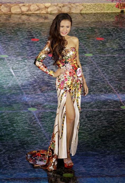 Miss Universe Myanmar 2014 Shar Htut Eaindra Venuscurves