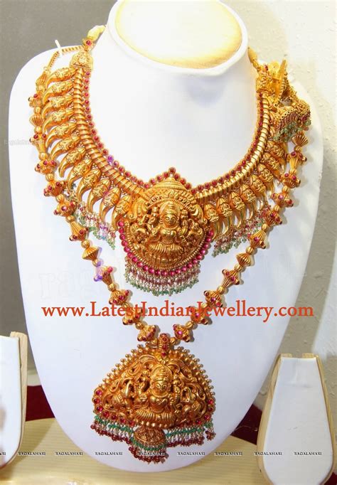Gold Temple Jewellery Set Design