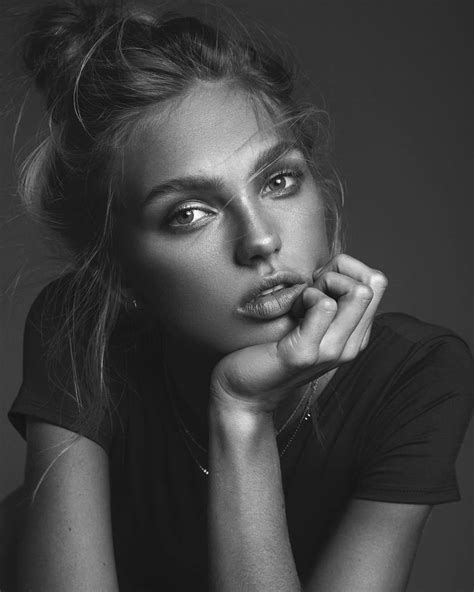 Romee Strijd By Migjen Rama Portrait Black And White Portraits Fashion Photography Poses