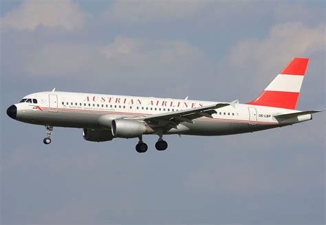 Austrian Airlines Fleet Airbus A320 200 Details And Pictures