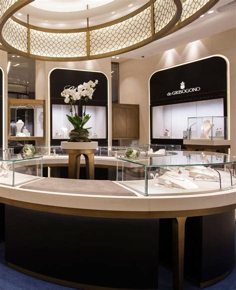 Inspirational showcase of ui/ux design presentations. High End Jewellery Shop Interior Showcase Design | Jewelry Showcase Depot