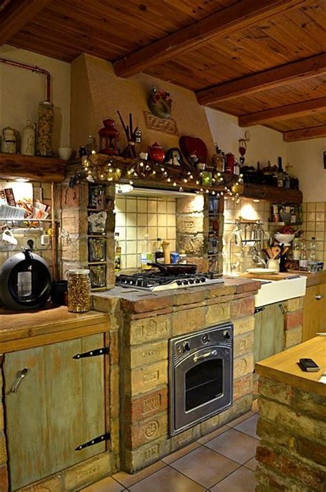 Bea vidéki stílusú konyhája | Rustic kitchen, Rustic home design, Rustic house