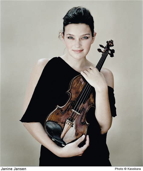 1948) — нидерландская скрипачка и источники. Classical Music Journal: Janine Jansen & Residentie Orkest