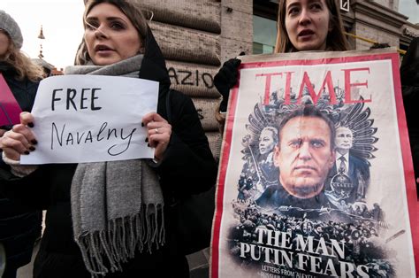 Imprisoned Putin Critic Alexei Navalny’s Health Deteriorating Poisoning Suspected Lawyer