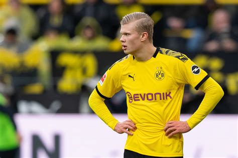 Borussia mönchengladbach gewann das spiel mit 12:0 und stellte damit den bis heute gültigen rekord für den höchsten sieg in der. Expected Starting XI: Borussia Mönchengladbach vs Borussia Dortmund