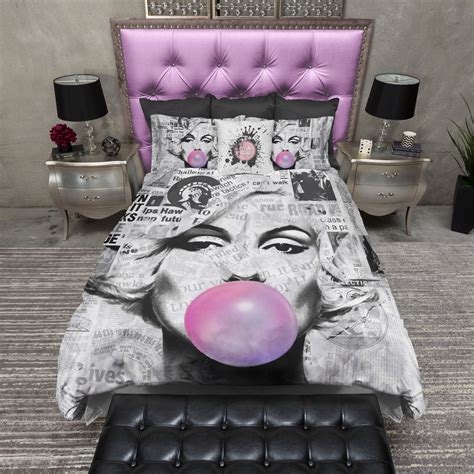 Marilyn Monroe Bubble Gum News Print Bedding Ink And Rags