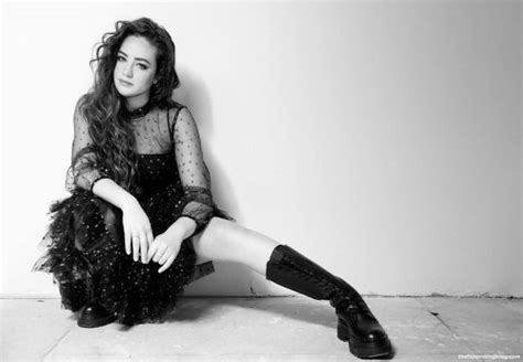 Mary Mouser Sexy 86 Photos Possible LEAKED Nude Video Hot Scenes