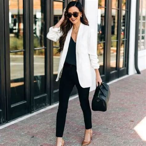 Total 56 Imagen Outfit Con Blazer Blanco Mujer Abzlocal Mx