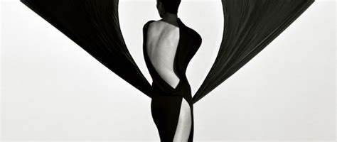 Biography Fashion Portrait Photographer Herb Ritts MONOVISIONS Black White Photography