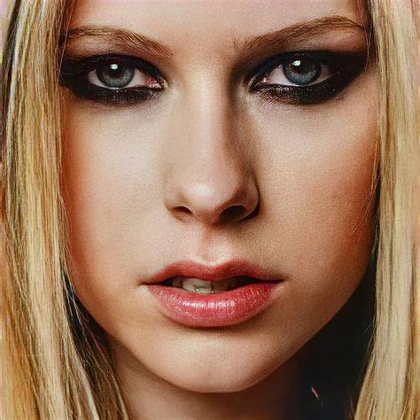 Avril Lavigne Fan Pageฅ•ﻌ•ฅ в Instagram Freak Out 💪😜 Avrillavigne Avrillavigne Avril