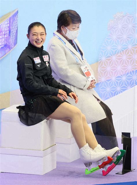 5,223 likes · 19 talking about this. キスアンドクライで笑顔の坂本花織（代表撮影） ― スポニチ ...