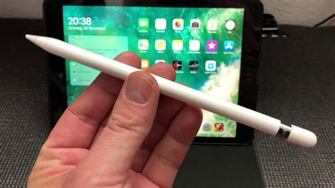 Der apple pencil wird schnell geladen, wenn er an eine der beiden stromquellen angeschlossen ist. Apple Pencil 1. Generation im Praxistest - YouTube