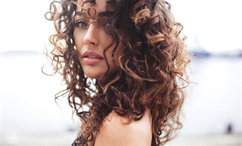 Wallpaper Face Women Model Depth Of Field Long Hair Tanned Singer Black Hair Curly