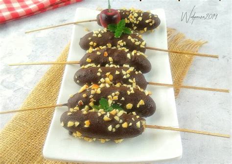 Video resep pisang aroma ala yummy ini enak sekali dan mudah dimasak dengan 5 langkah. Resep: Es pisang coklat (piscok) Lezat - Masakan Sedap
