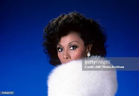 Calif Diane Carroll Photos And Premium High Res Pictures Getty Images